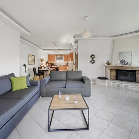 Spacious 3bd In Lefkakia, Nafplio * Levkákia
