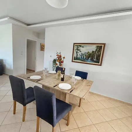 شقة Spacious 3bd In Lefkakia, Nafplio *